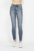 Judy Blue US Skinny Jeans Tummy Control Contrast Wash Blue Jeans Medium 44fa3610-fd49-4b1b-bdda-9f16afcc5e38-Max Trendsi