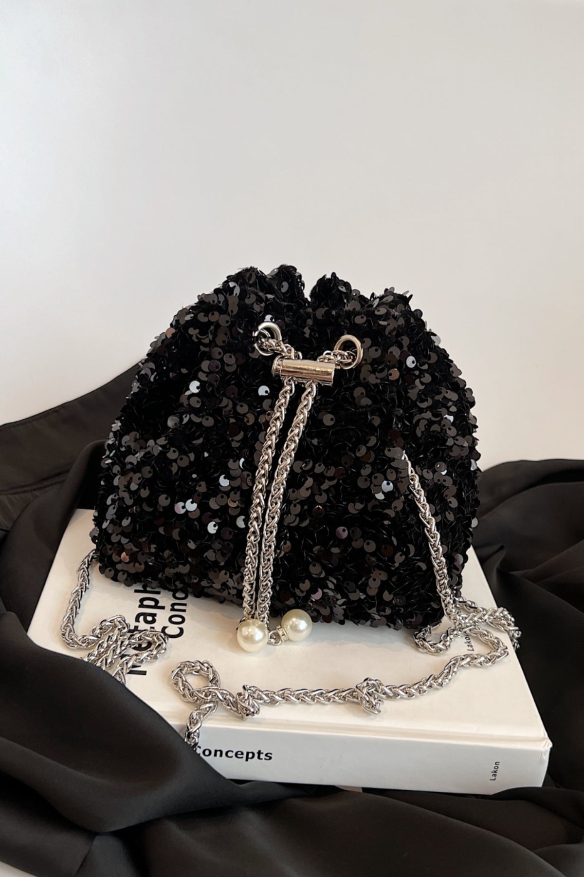 Sequin Bucket Bag Drawstring Small Women Chain Crossbody Strap