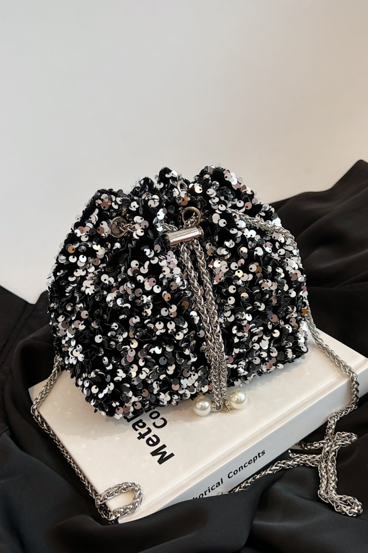 Sequin Bucket Bag Drawstring Small Women Chain Crossbody Strap