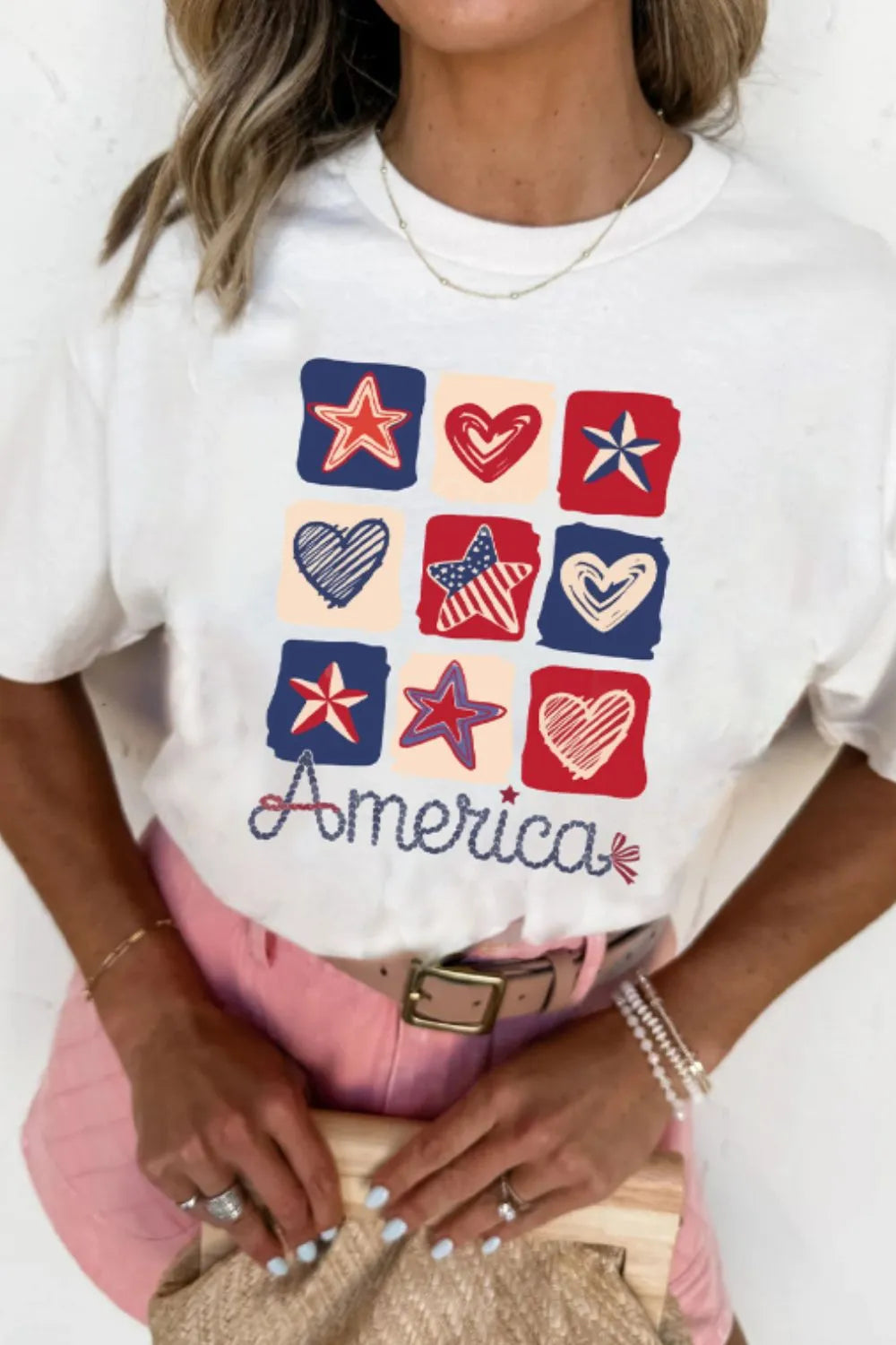 Women's T-shirt American Heart Star Checkered Graphic White Top Tee 4961fbe9-fcab-470f-a8bf-c6ae0cf2e966-Max-Origin Trendsi