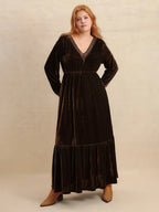 Plus Size V-Neck Midi Dress with Lace Detail and Long Sleeves