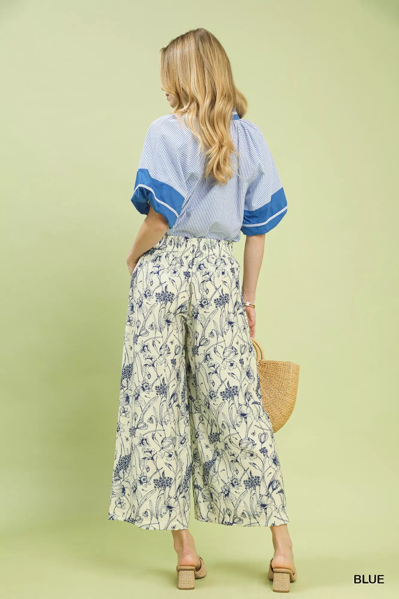 Umgee Floral Print Pants Blue Two Tone Women Trousers 4a36cc9c-36a2-419a-af0d-ee037e960808-Max-Origin Trendsi