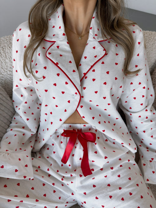 4b273eb9fcfa42d39962ec0e9a7bdfa5-Max