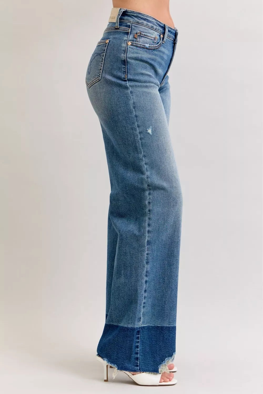 Judy Blue Column Straight Jeans Raw Hem High Waist Dark Washed Pants 4baaed3bb2134a80b11e48c852890a6d-Max-Origin Trendsi