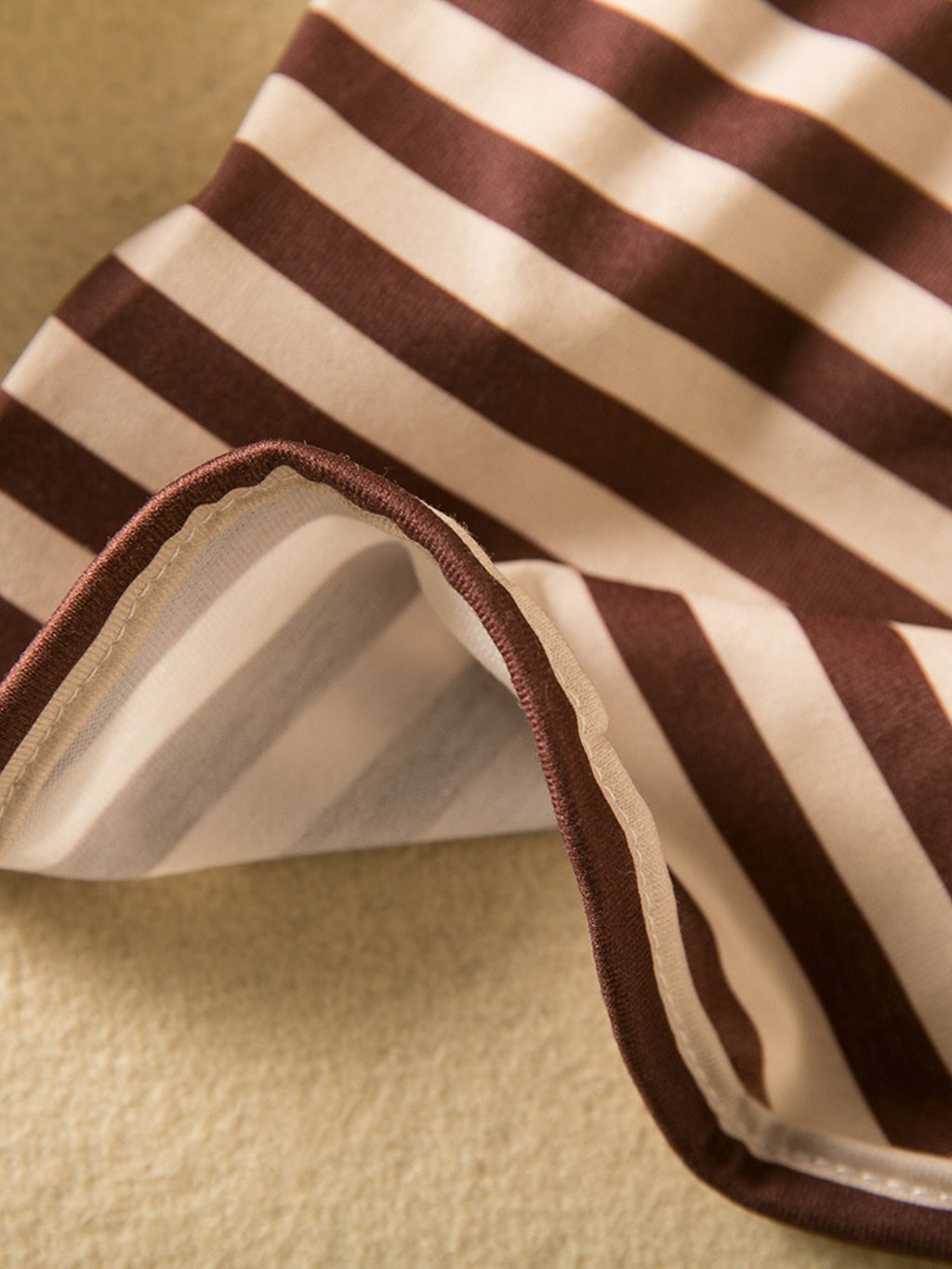 4c8464bdab234f25ba11b3ebb674b98c-Max