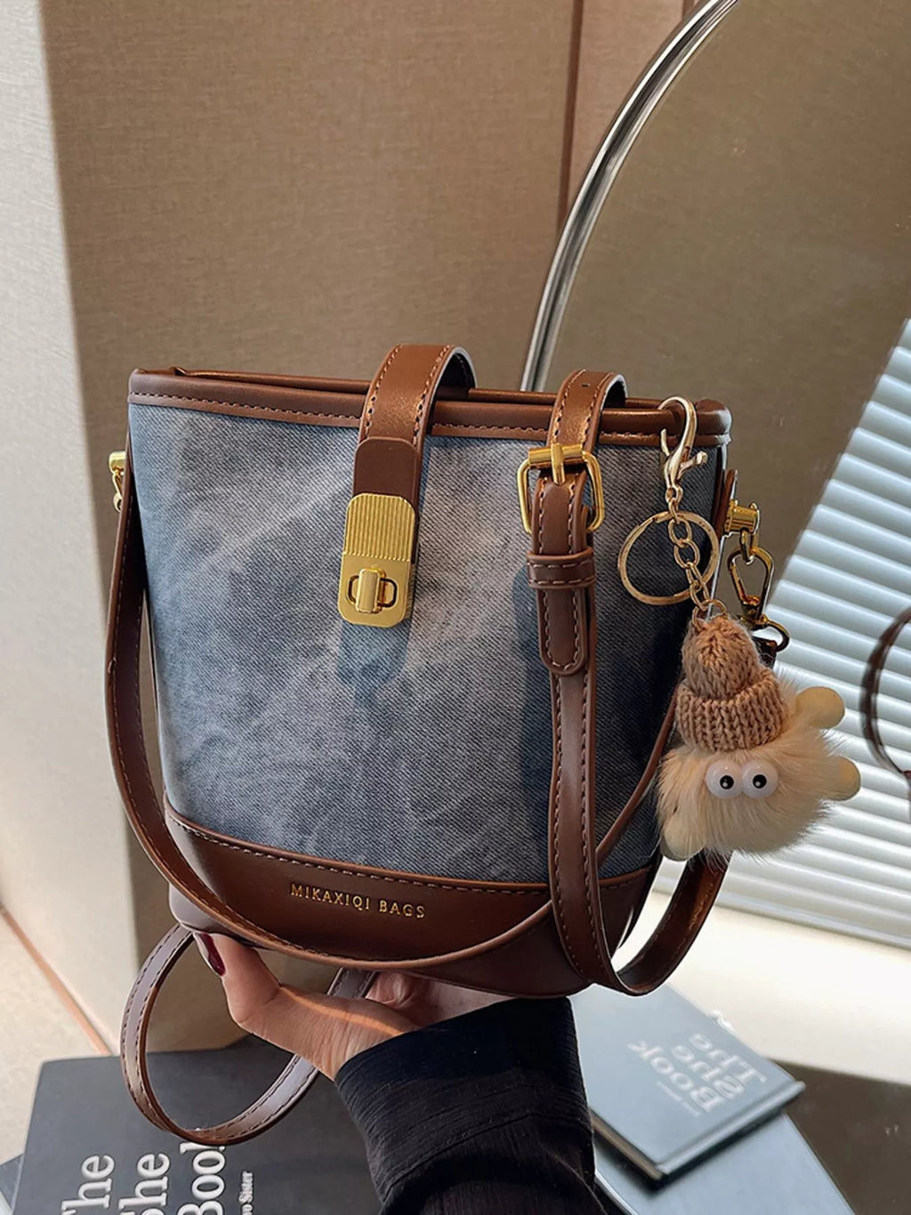 Womens Bucket Dark Brown Pu Leather Crossbody Bag 4db83e0f-a411-42e0-b7ac-2c2c5585f788-Max-Origin Trendsi