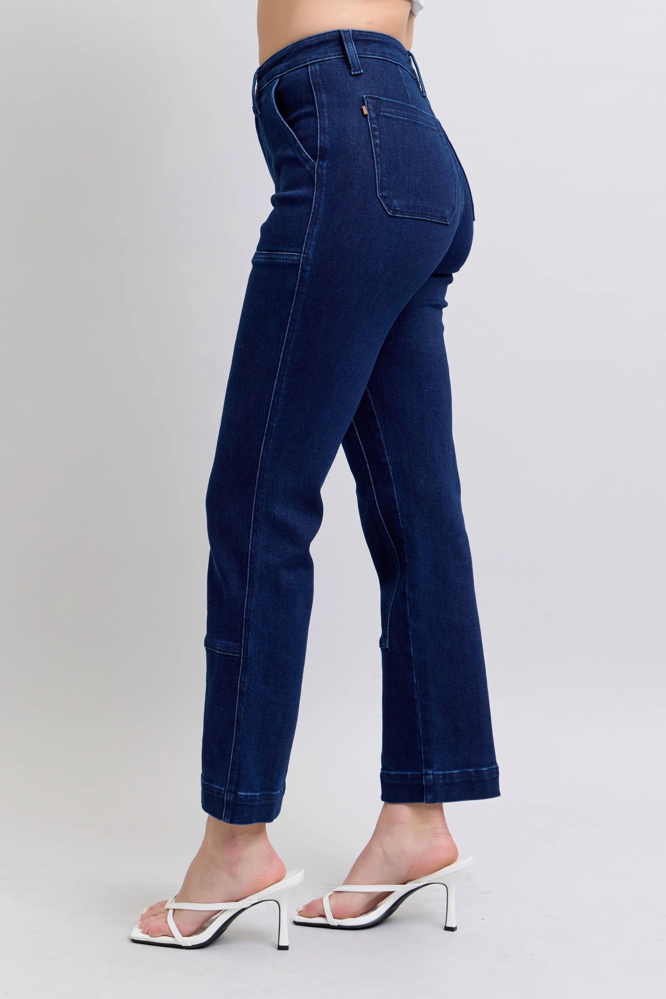 Judy Blue Straight Jeans High Waist Rivet Work Wear Knee Patch Dark Wash 4e45e51649ed4de5b857b6bffd0691b9-Max-Origin Trendsi