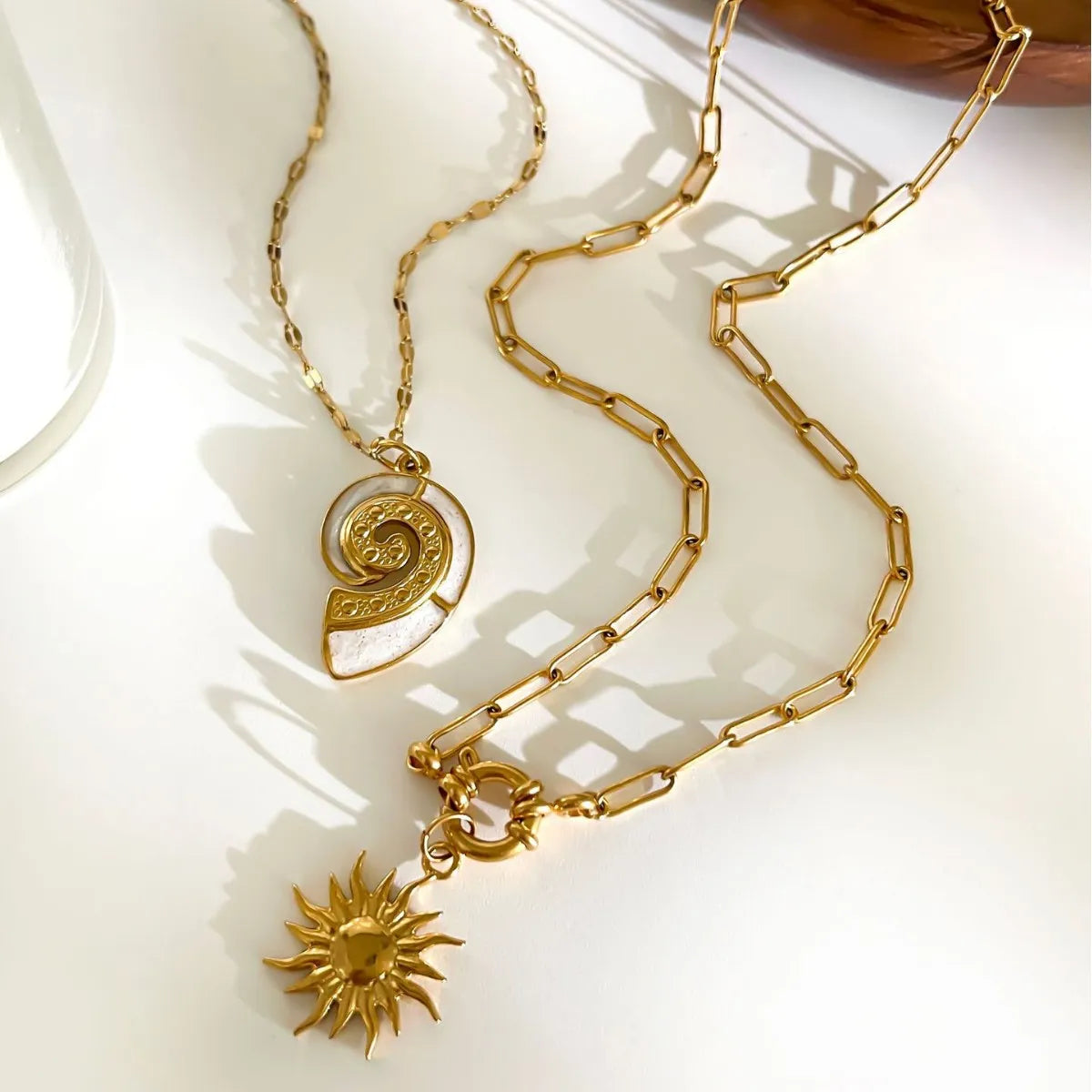 2-Piece Necklace 18K Gold-Plated Sun & Wave Pendant Enamel Stainless Steel 4fa62b0f-783e-4753-ac7e-4c064c331d57-Max-Origin Trendsi
