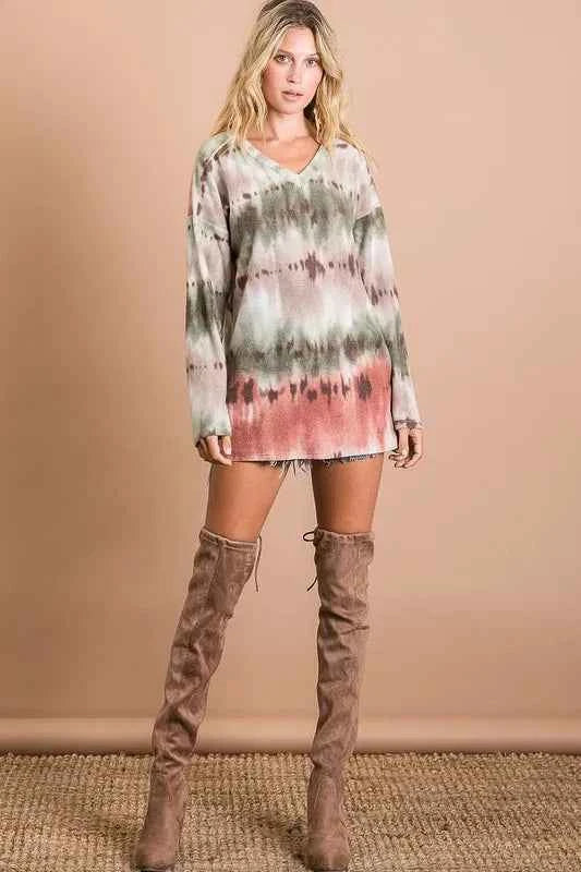 BiBi Brushed Tie Dye Looking Print V Neck Top