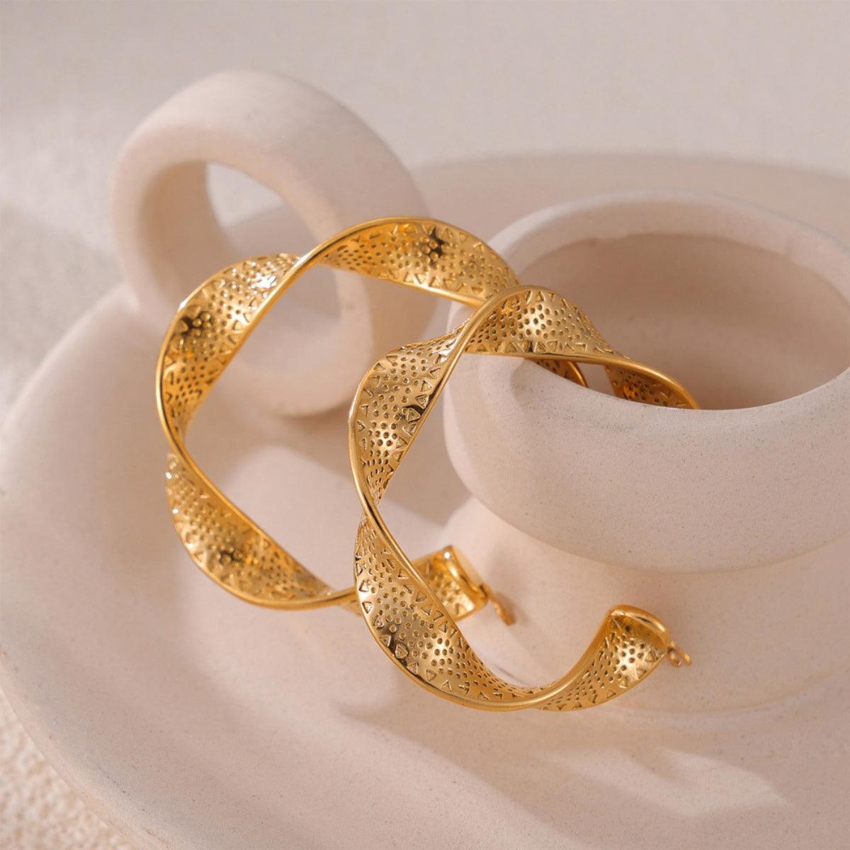 Twisted Earrings 18K gold-plated Titanium Steel Jewelry 504915a1-2025-4e44-8643-08a5a91ea347-Max Trendsi