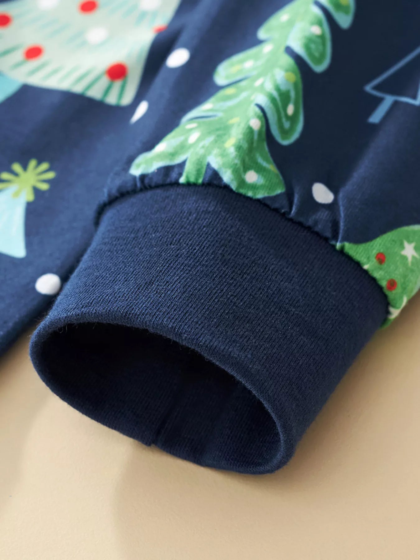 Children's Pajama Set Blue Christmas Tree Long Sleeve Top and Pants 2 Pcs 5075a0ac5f7c4cb68529a81fa43ab488-Max-Origin Trendsi