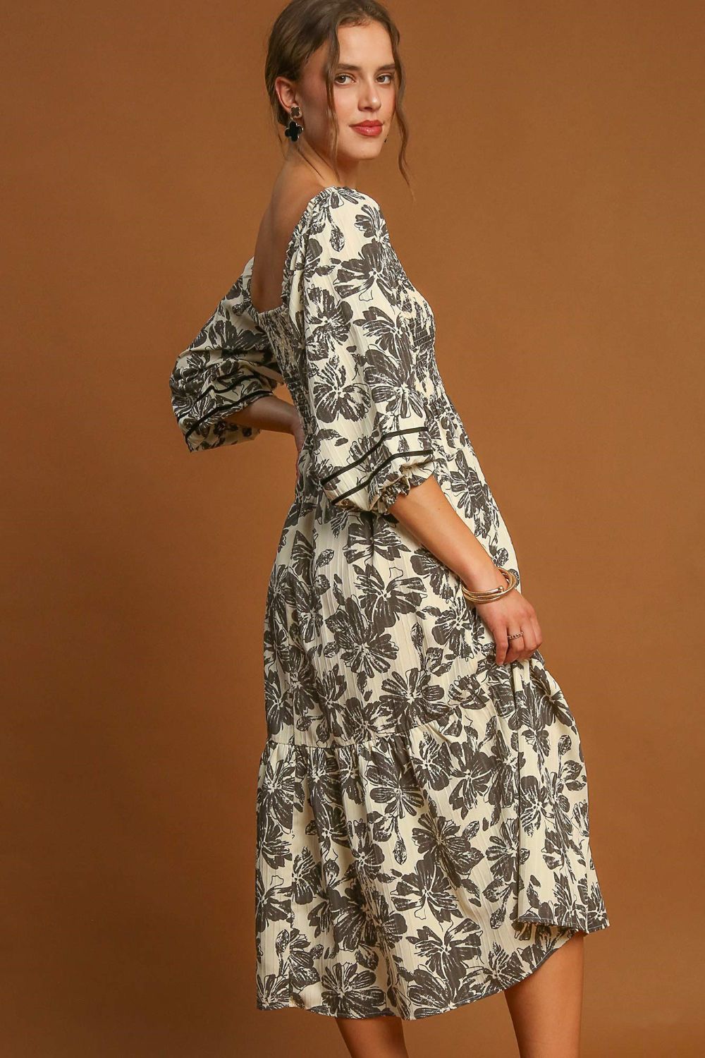 Umgee USA Dress Floral Cream Ruched V Neck High Waisted Knee Length 522df8ae-f9bf-4b52-ba6b-a98b87b4a551-Max Trendsi