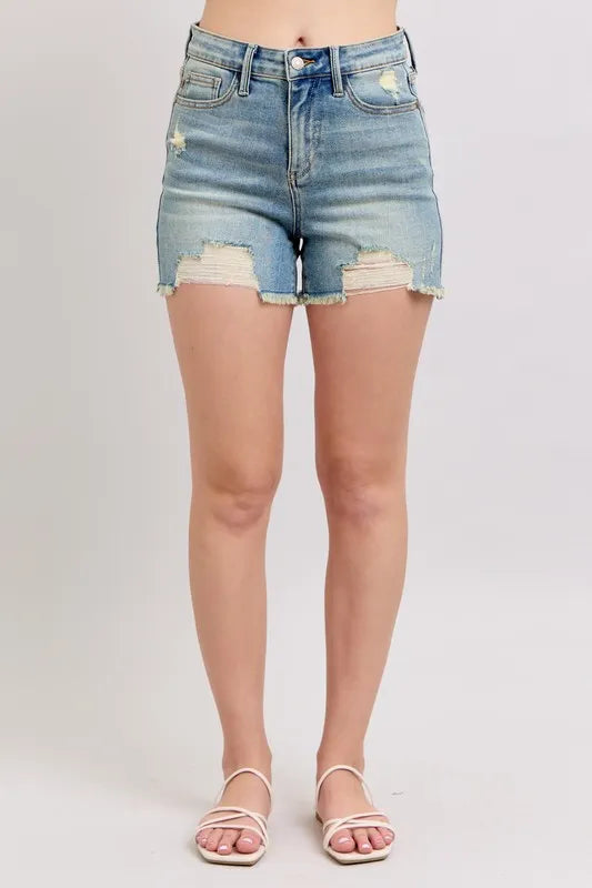 Judy Blue Denim Shorts High Rise Washed Fly Stitch Detail and Destroy 534b81e4161e4e4391f2e4dc54e366a1-Max-Origin Trendsi