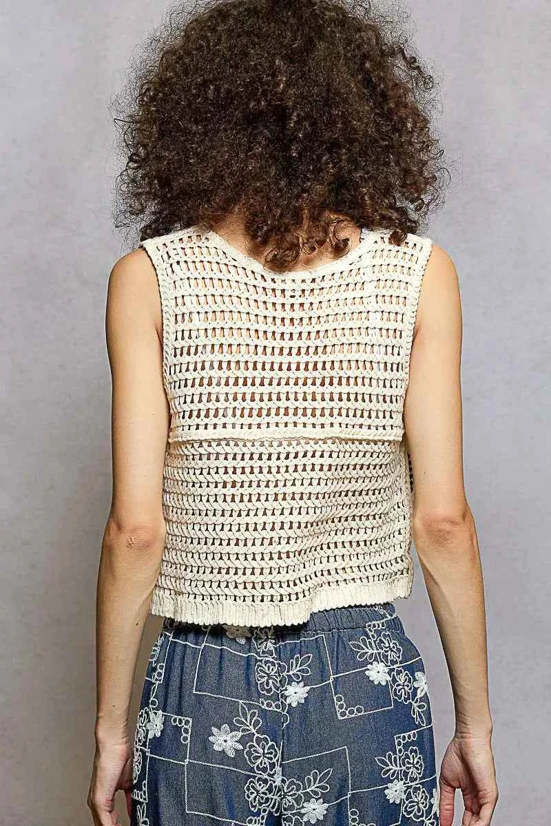 POL Embroidered Floral Cropped Crochet Vest