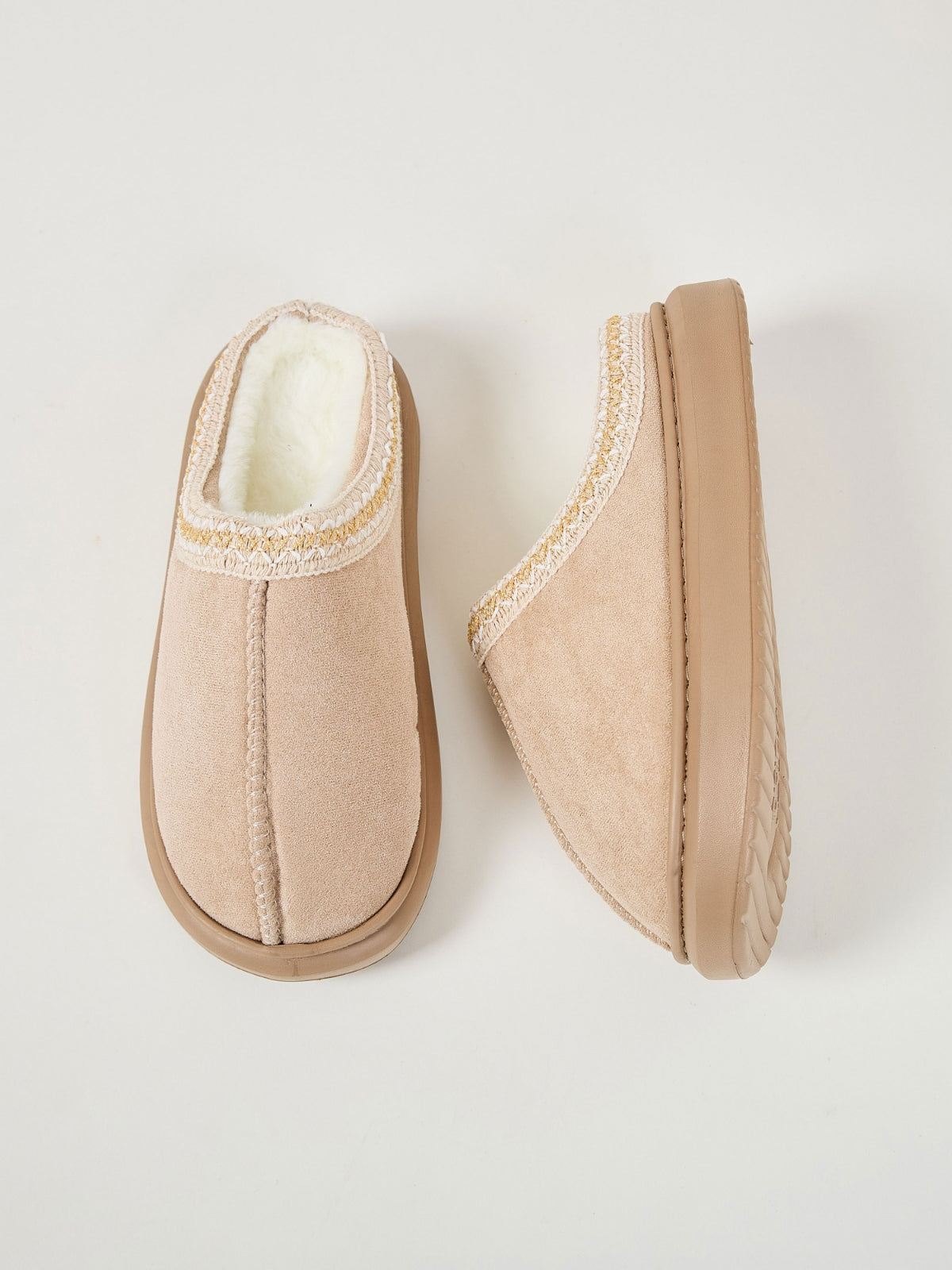 Suede Platform Slippers Faux Fur Lined Women Fashion Casual Rubber Shoes 53a90269-d82e-4bf1-b19b-9f4932b7a36f-Max Trendsi