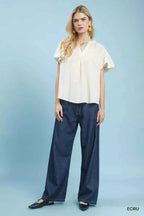 Umgee Blouse Ecru Seersucker Short Sleeve Top with Lace Trim 53d0aad8-8b74-4019-a74e-c3dd74fbce55-Max-Origin Trendsi