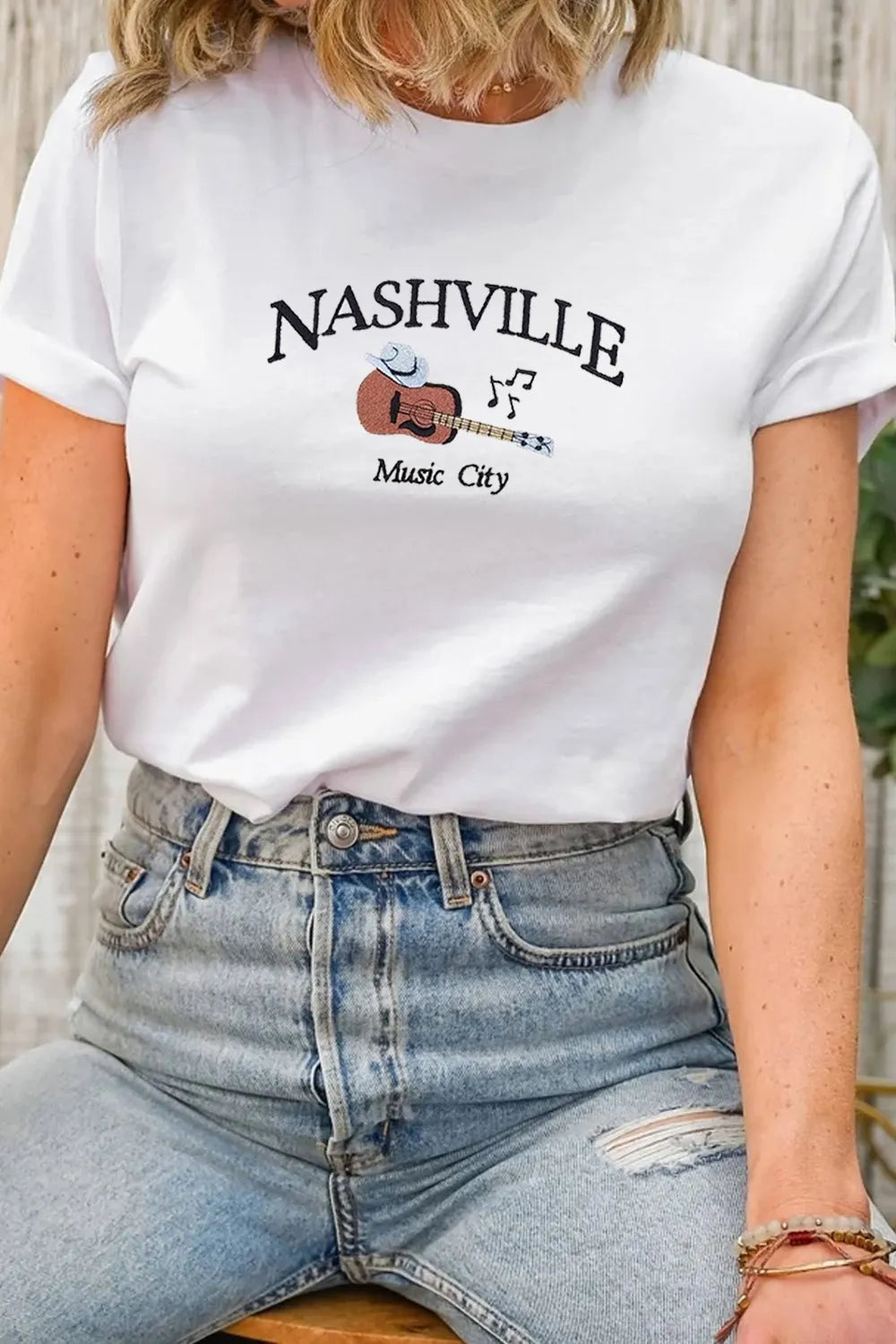 Women's T-shirt Guitar NASHVILLE Music City Print Crewneck Tee 5577a9ac-b0df-406b-b334-dd6e96e68e5d-Max-Origin Trendsi