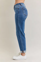 Judy Blue Jeans Mid Rise Boyfriend Classic Cuffed Plus Sizes Women's Denim 56793d89cd5e418eaf4fd53dd61148c8-Max-Origin Trendsi
