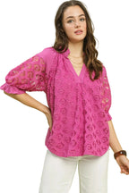 Umgee Linen V-Neck Top with Lace Trim and Puff Sleeves