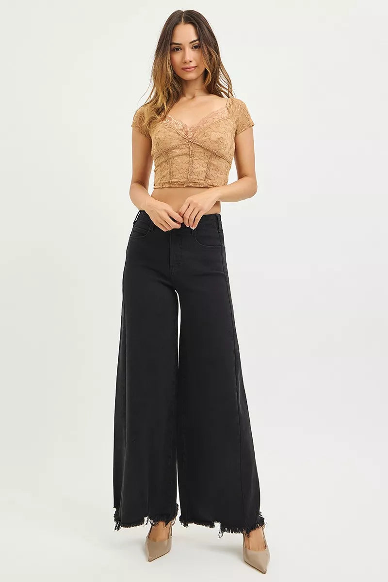RISEN Tummy Control High Rise Palazzo Leg Frayed Hem Jeans 56eb4c6d1fad409098796c81a84160ca-Max-Origin Trendsi