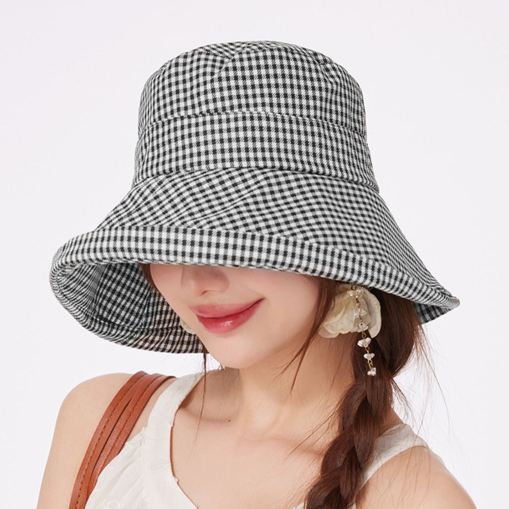 Gingham Pattern Wide Brim Bucket Hat