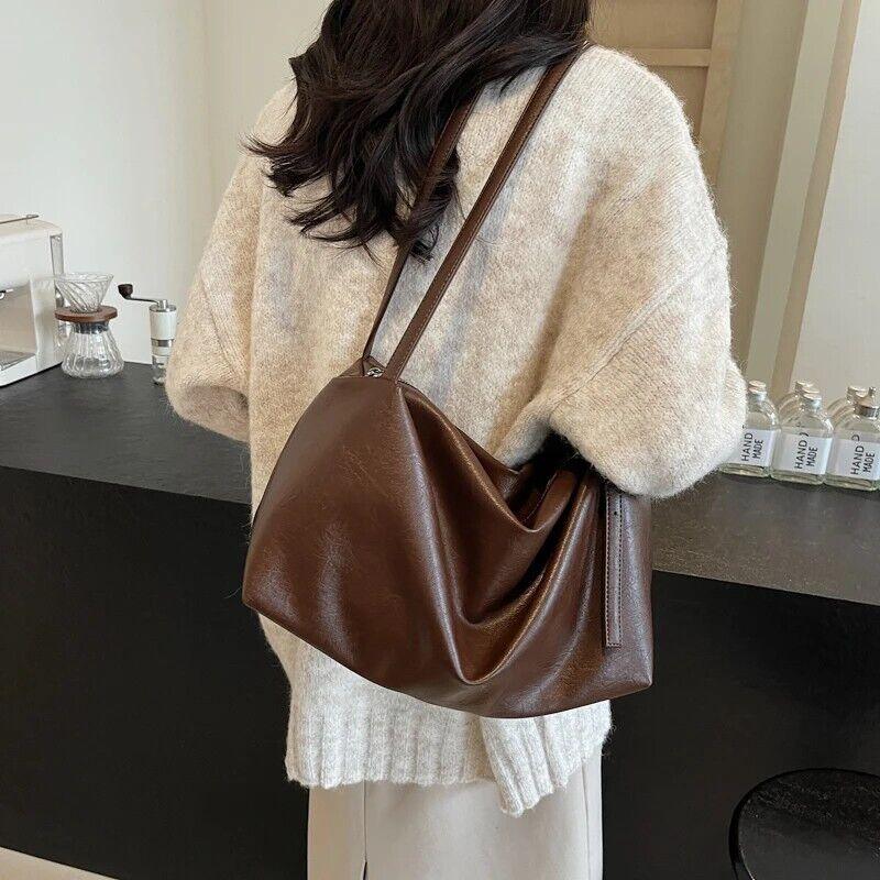 Large Leather Hobo Bags Handbags Women Soft Zipper Adjustable Strap Purses 57_422854c7-1910-4c42-888a-23669d600e05 STYLEINGER