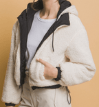 Love Tree Jacket Zip Up Cropped Black Hooded Women Sherpa Fur Lined Reversible 57_81f882dc-878d-470c-9682-7fefb556bf97 Trendsi