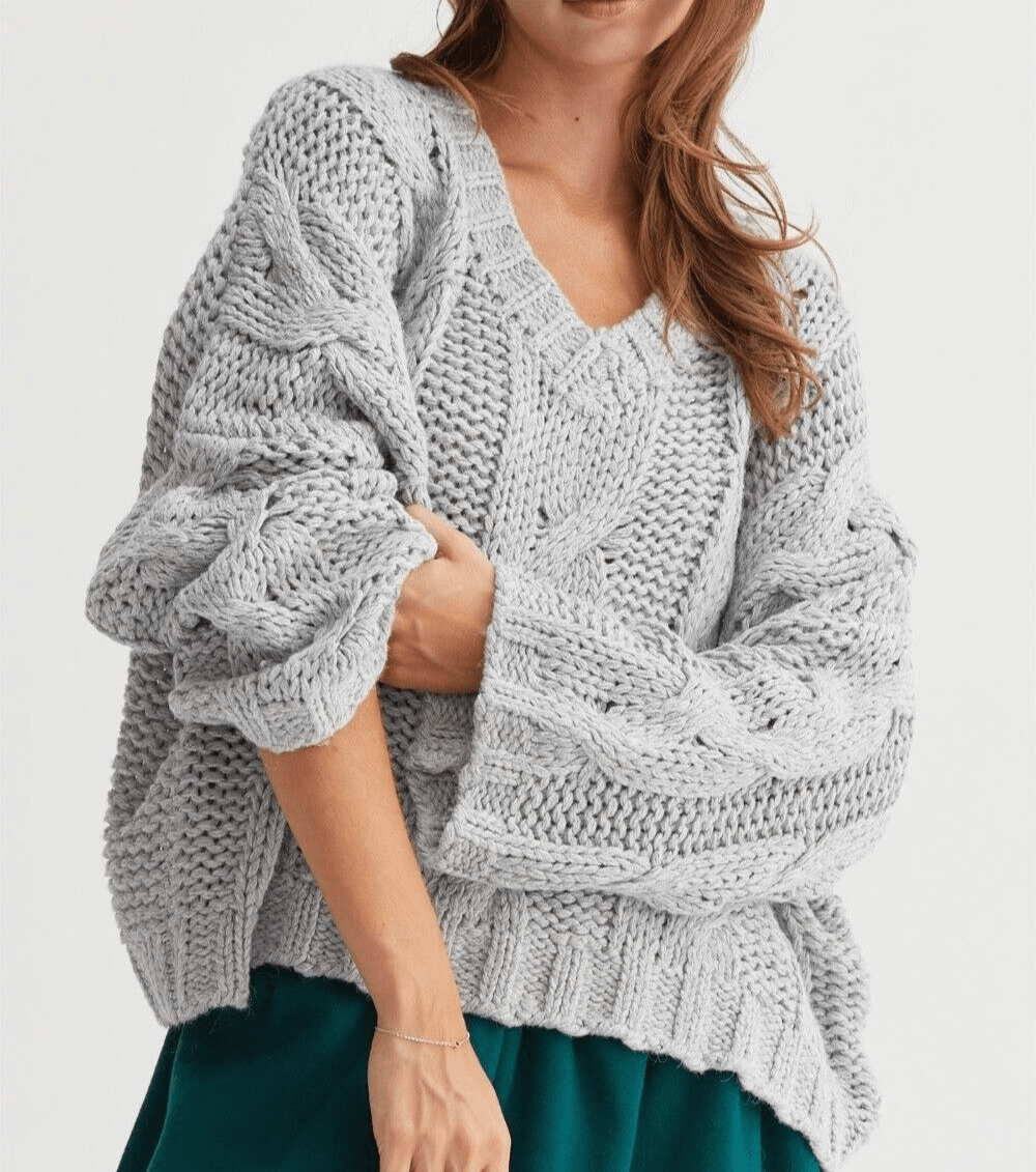 HYFVE Cable Knit Gray Sweater Usa Stock V-Neck Oversized Long Sleeve Pullover 57_8b50a935-d660-4d7a-8c87-2bfe8a929c87 STYLEINGER