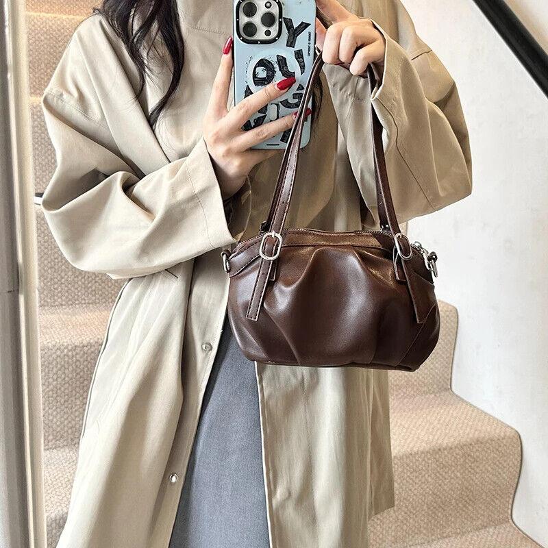 Small Buckets Bags Leather Pleated Belt Buckle Women Soft Zipper Handbags 57_921bfd31-5ee0-4054-b291-b0d2d2c1e5d0 STYLEINGER