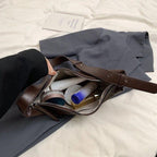 Large Leather Crescent Bags Women Zipper Adjustable Strap Purses 57_ab28c50c-6b0f-4181-bd4c-c88aa149d0c1 STYLEINGER