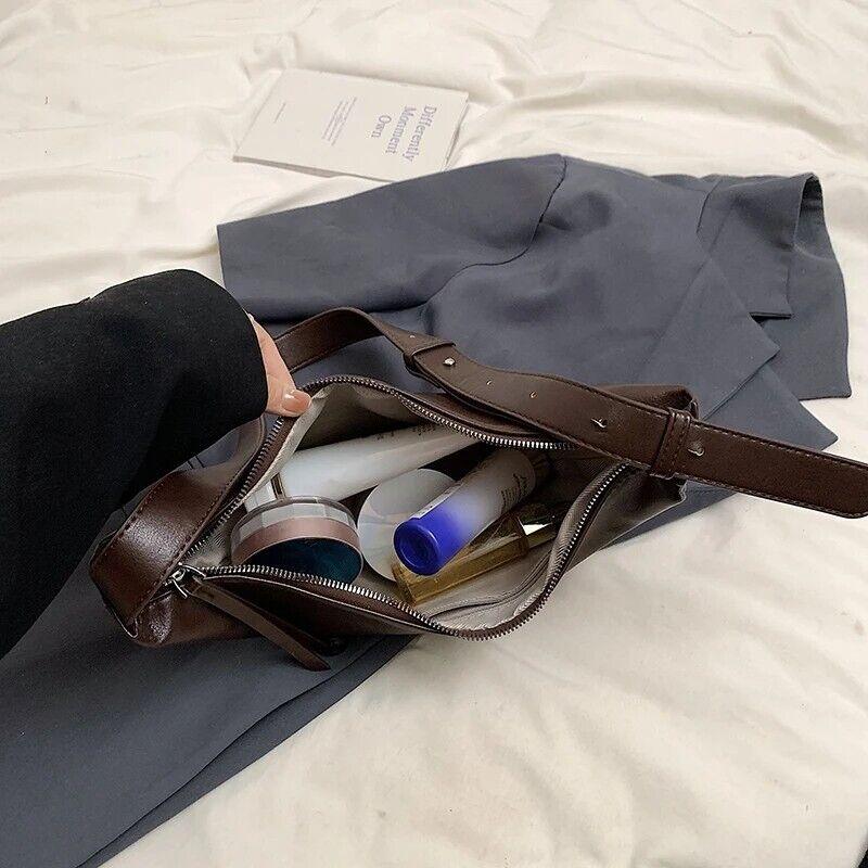 Large Leather Crescent Bags Women Zipper Adjustable Strap Purses 57_ab28c50c-6b0f-4181-bd4c-c88aa149d0c1 STYLEINGER