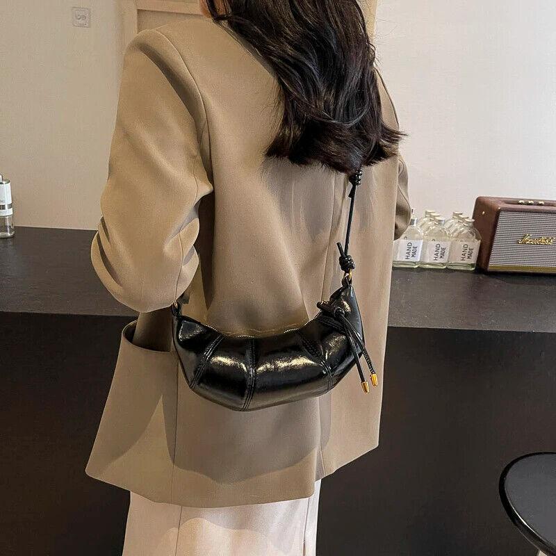 Small Hobo Bags Glazed Soft Leather Crescent Zipper Small Zip Women's Purses 57_bbc27f04-1769-4ea6-92e9-c1bc21f2cc5c STYLEINGER