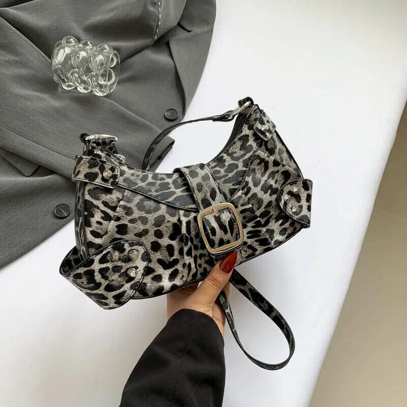 Leopard Crossbody Bags Medium Women Zipper Belt Buckle Rivet Zipper Handbags