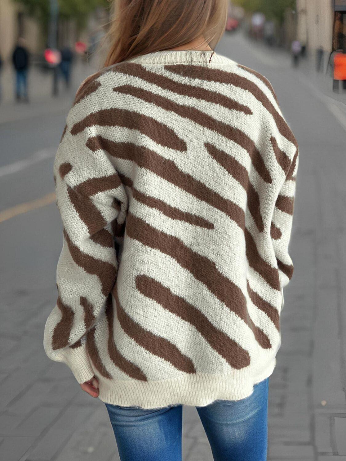 Women Knit Sweater Zebra Contrast Pattern Round Neck Long Sleeve Pullover 57_c59836d6-c01b-4c03-9728-2e59af7a17e3 STYLEINGER