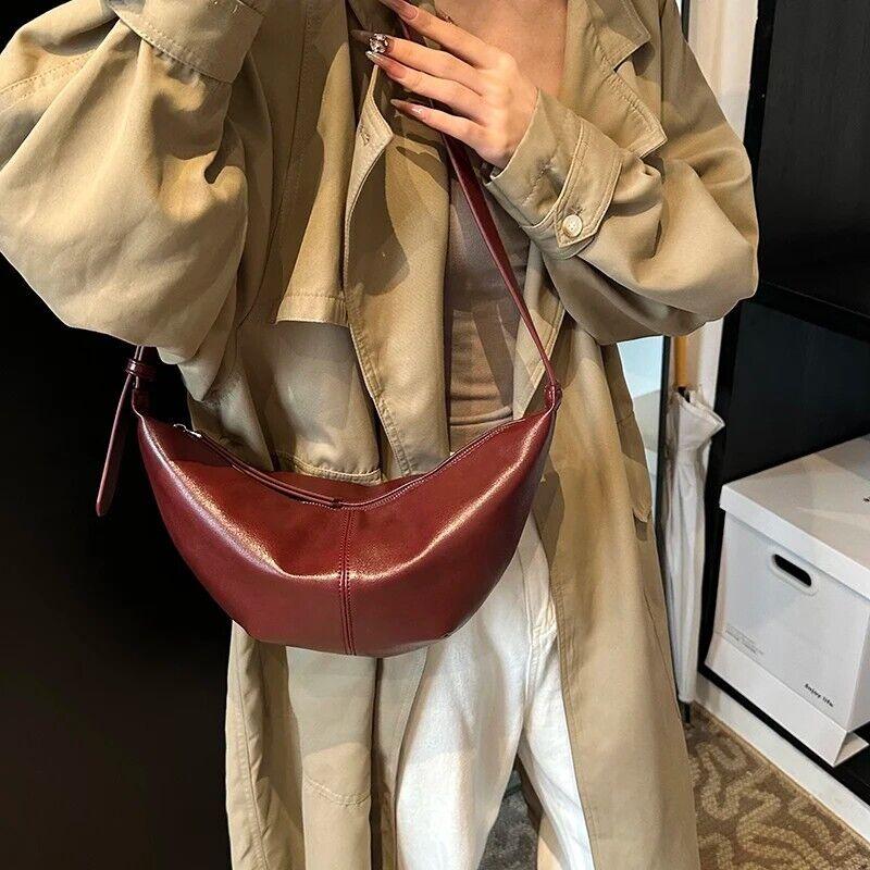 Large Leather Crescent Bags Women Zipper Adjustable Strap Purses 57_cd24cbf8-1a1a-417c-adf1-4f0d0b66eb92 STYLEINGER