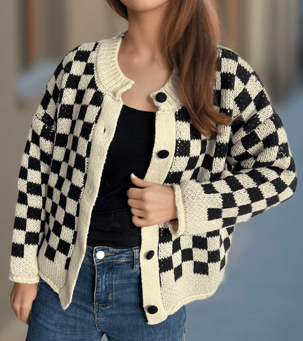 Checkered Cardigan Oversized Women Single Breasted Round Neck Soft One Size 57_ce8808b1-e13e-455c-b705-8138d8f9a747 STYLEINGER