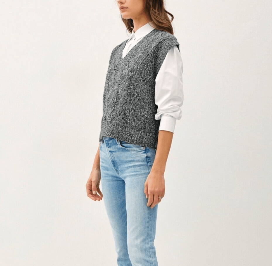 Be Cool Knit Women's Vest Cable Knit V-Neck Dark Gray Sleeveless Sweater