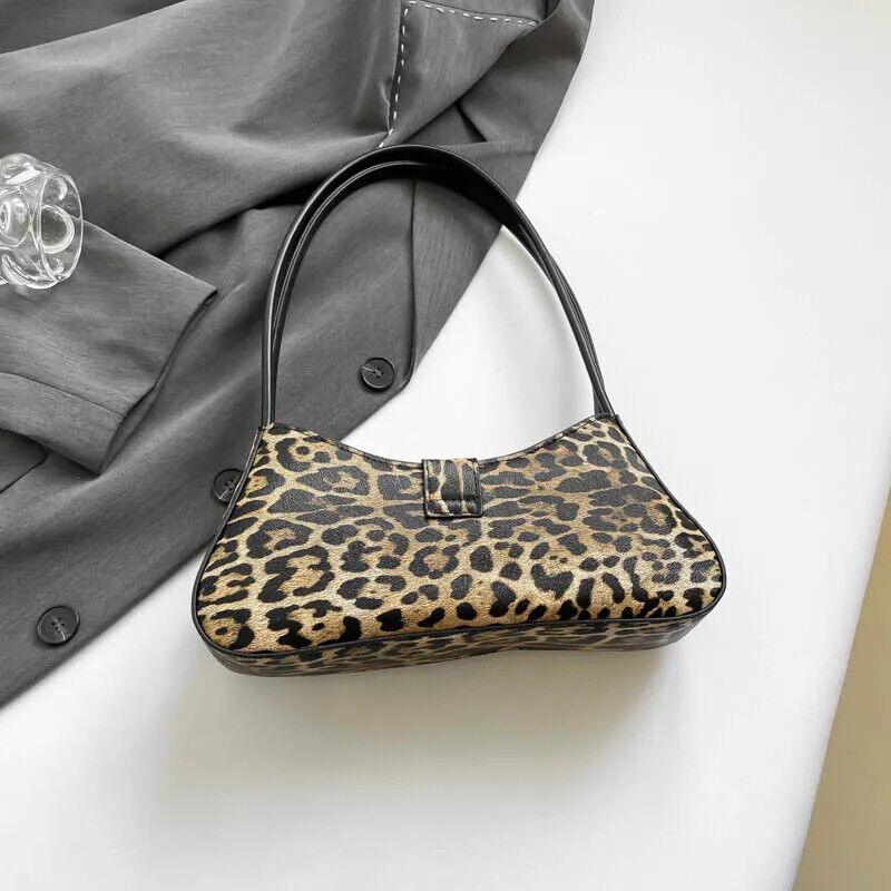 Leopard Underarm Bags Medium Women Zipper Belt Buckle Style Zipper Handbags 57_e3a85a00-d561-4d75-8b56-7782996ca813 STYLEINGER