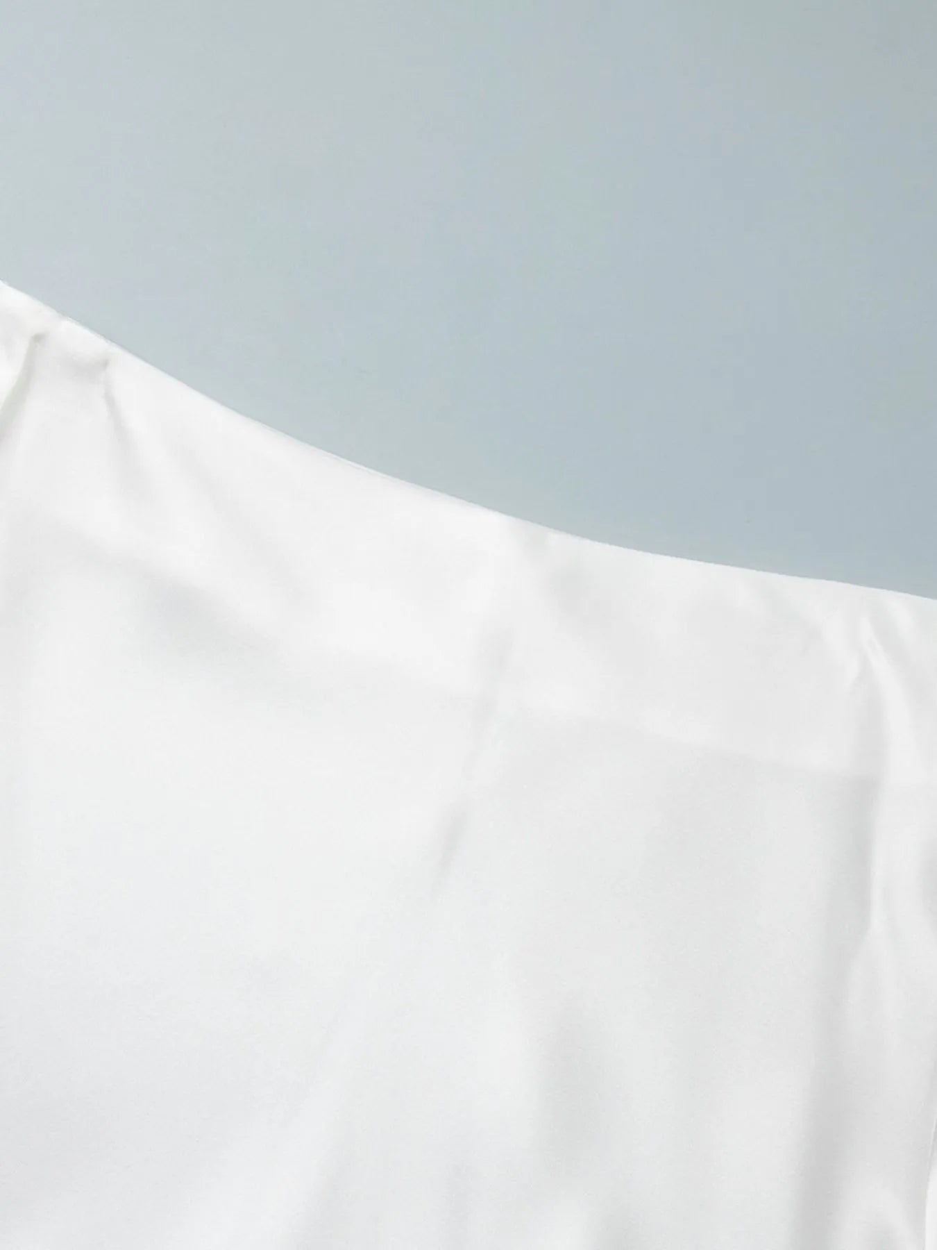 Satin Maxi Skirt High-Waisted Back Zip Black White Solid Basic Style 5816fded-7beb-404e-8f92-07ca56eb47b6-Max-Origin Trendsi