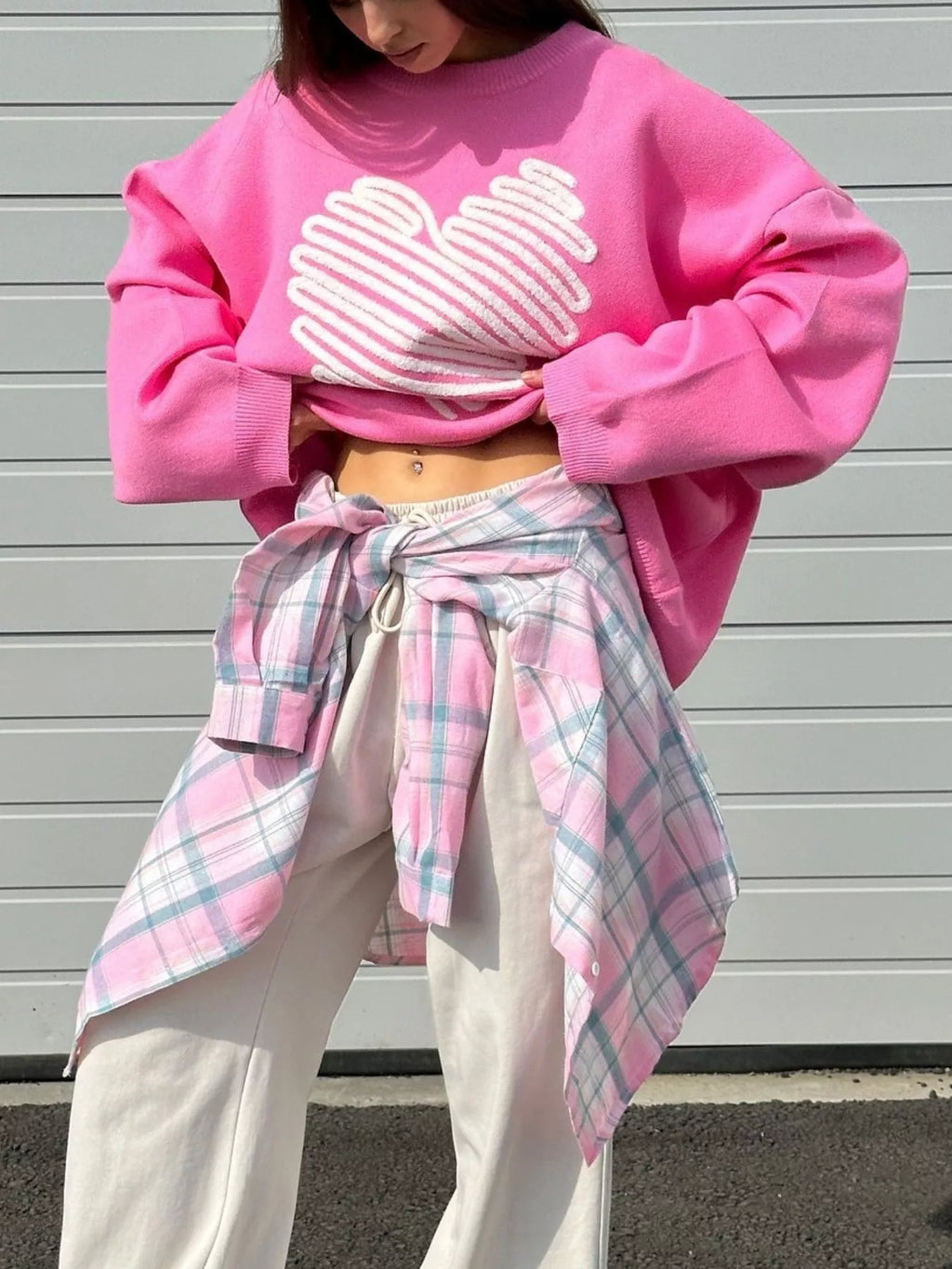 Womens Sweater Heart Round Neck Oversized Pullover 583083c3-403b-4d0e-885e-eaec336cb221-Max-Origin Trendsi