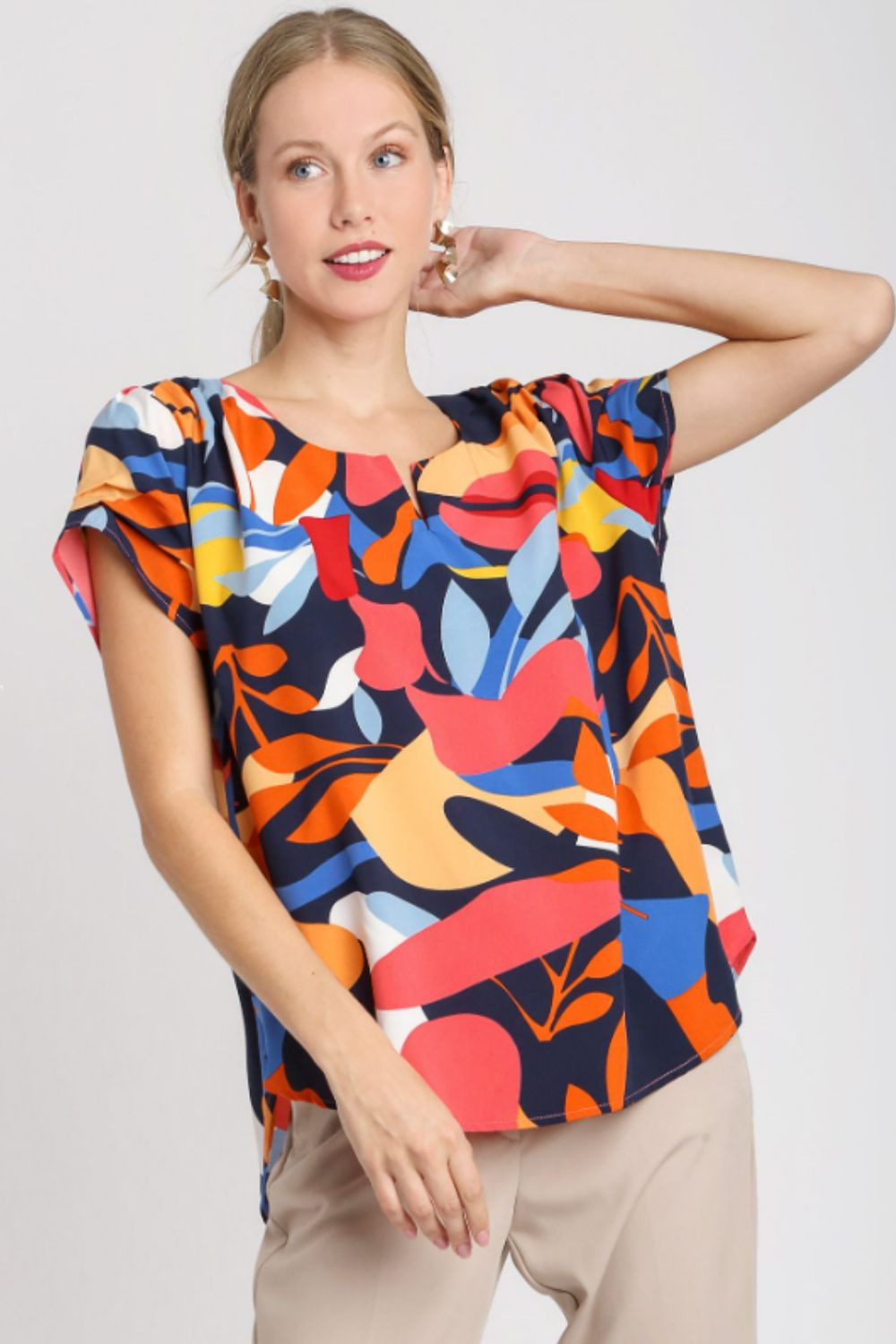 Umgee Top Colorful Dark Navy Abstract Print Short Sleeved Ruched Blouse Dark Navy 58633ddf-546e-4df0-bb61-c239f309848d-Max Trendsi