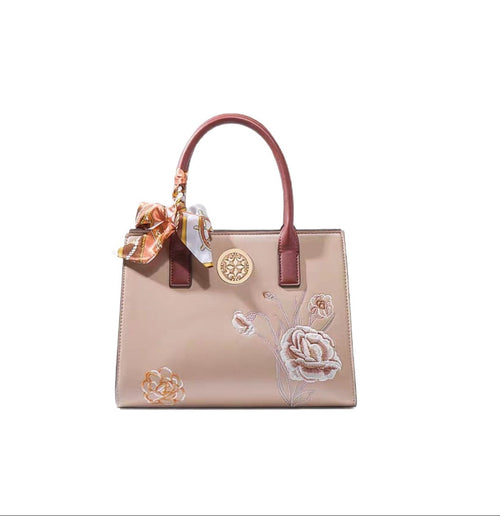 599e9d1c6fce424f926e5fb7b1bf581d-Max