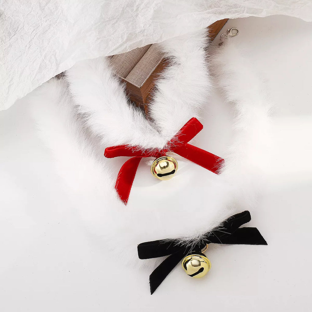 Christmas Choker Faux Fur Necklace with Red Bow Bell 5ab8d3af-a05b-44c0-bde7-d8e0f266327a-Max-Origin Trendsi
