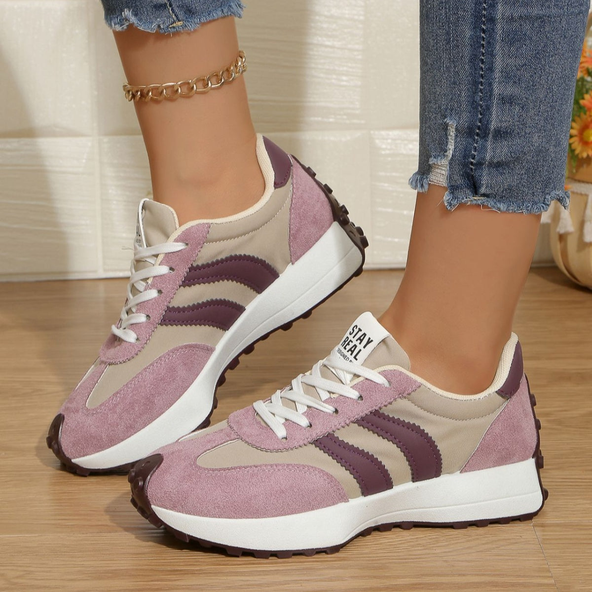 5b3f934c-f291-4b4f-9f47-57da390a5f89-Max