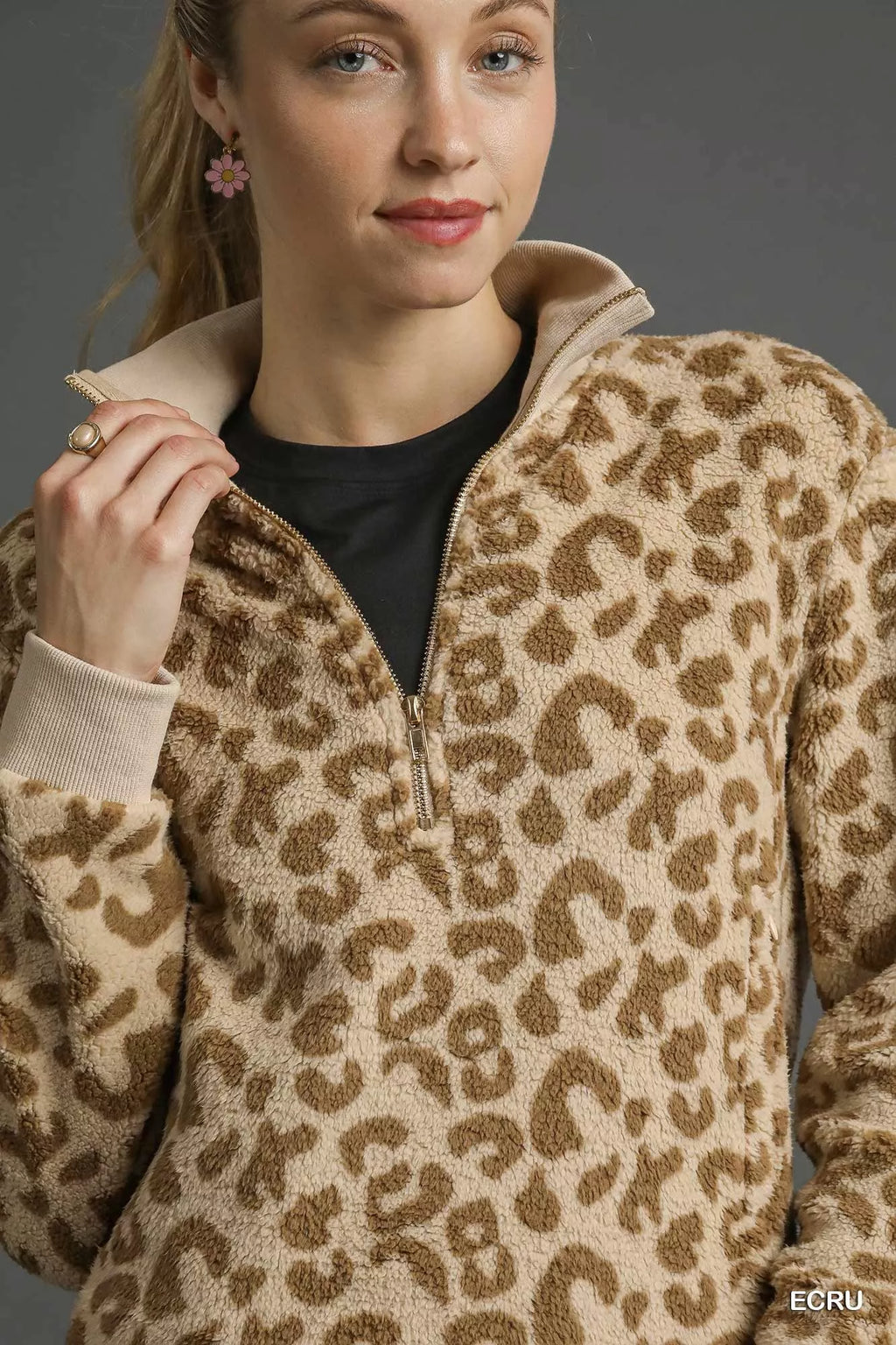 Umgee Sweatshirt Leopard Ecru Print Quarter-Zip Pocketed Top 5cd12b6c-07c2-45e2-a0ac-fbc5ab386410-Max-Origin Trendsi