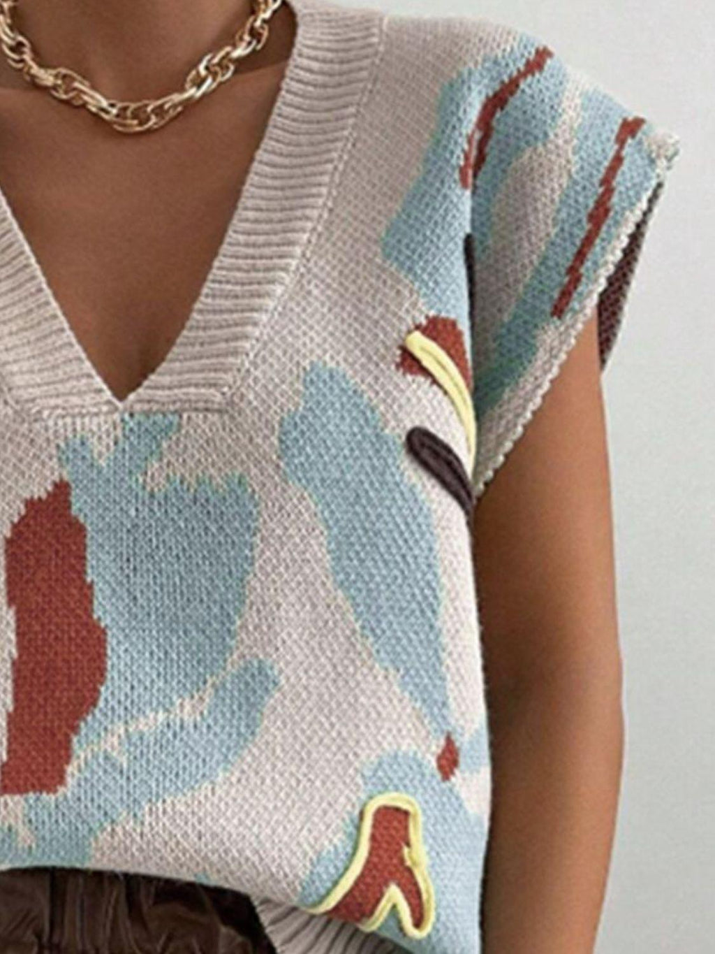 Sweater Vest Color Block V-Neck Knit Sleeveless Knitwear Top 5d3bc40a-5799-4999-899b-2fe533a9b609-Max Trendsi