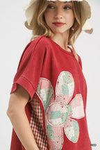 Umgee T-shirt Red Flower Patch Mineral Wash French Terry Top Short Sleeve 5e0614cc-9ba6-450e-9fc2-0b823328d781-Max-Origin Trendsi