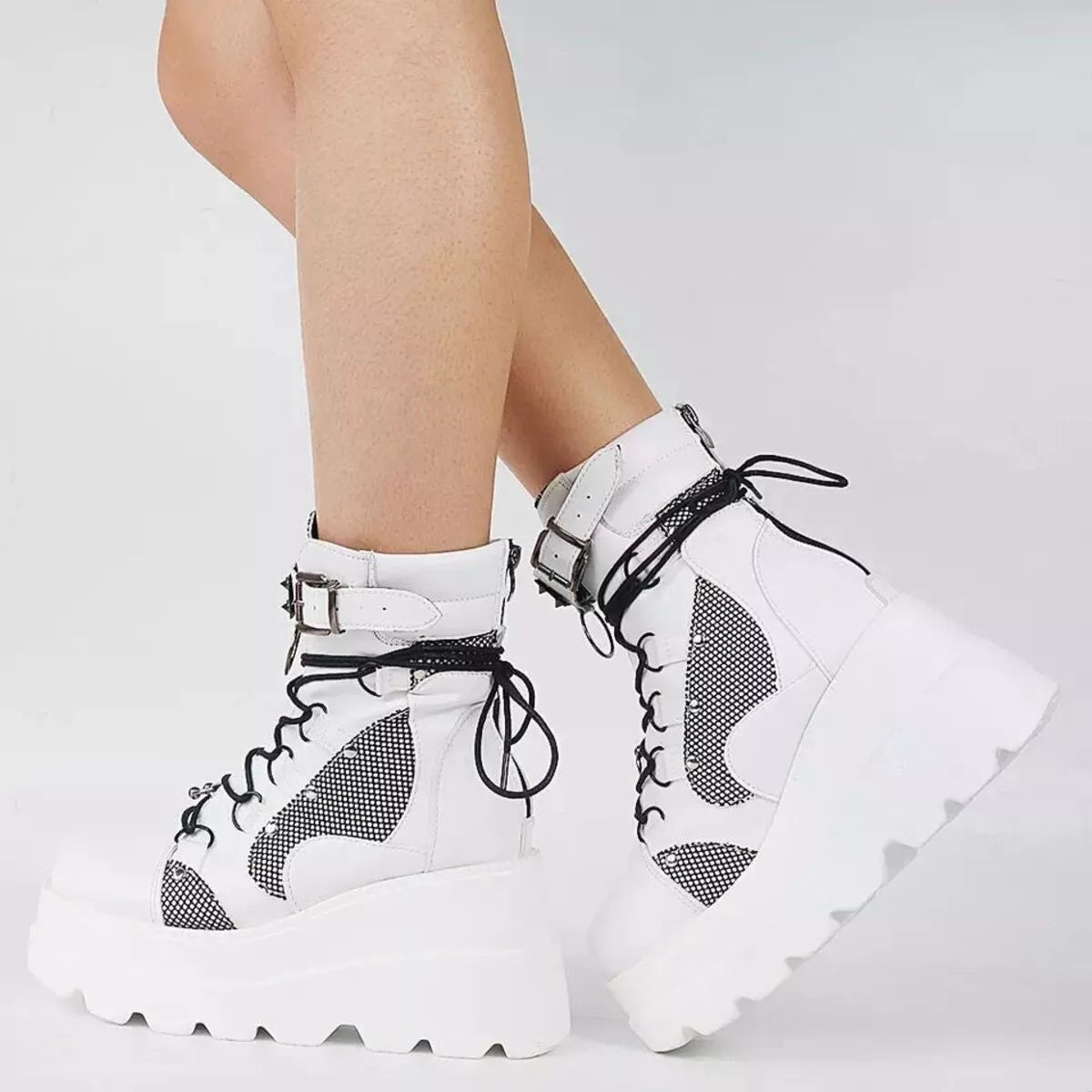 Lace Up Platform Wedge Boots White 5e192e9e778a4e84af254abe7659ea49-Max-Origin Trendsi