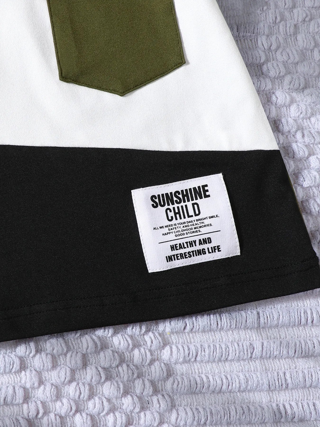 Boy's Baby Set Army Green Color Block Short Sleeve Top and Shorts Set 5ef224a9-0644-4118-8a08-3c509fc6de56-Max-Origin Trendsi