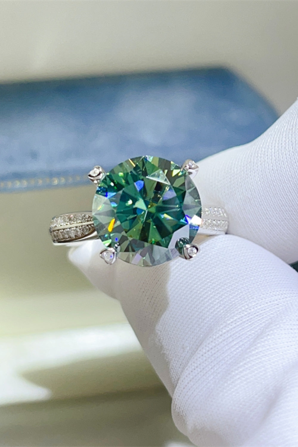 Ring 5 Carat Moissanite Dark Green Stone 925 Sterling Silver Platinum-plated 5f2186b2-fba5-48b1-826d-1de2eb587ce7-Max Trendsi